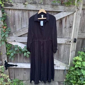 H&M NWT Long Sleeve Button Down Long Black Dress Size Medium‎ Beautiful